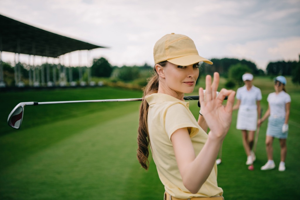 ホワイト 男女兼用 磁気ネックレス シリコン 肩こり 野球 ゴルフ スポーツ 通販